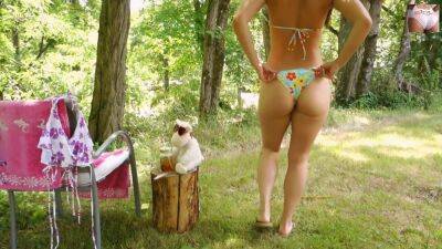 Try On Bikini (free Version) - hclips.com