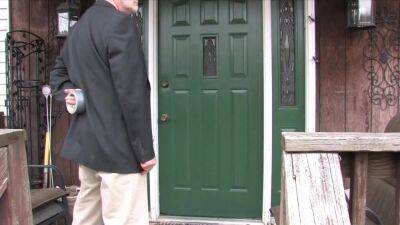 Jasmine The Cab Driver - upornia.com