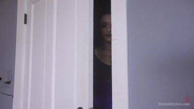 Drown In My Squirt, Slaveboy! - upornia.com