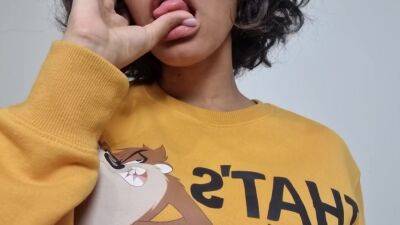 Home Alone With Toy - hclips.com