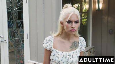 Kate Bloom - Jay Romero - My Gfs Stepsis Wanted My Dick! With Kate Bloom And Jay Romero - upornia.com