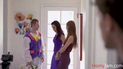 Jessica Ryan - Bunny - Stepbro In Bunny Costume Sneaks Inside Stepmom And Sis - veryfreeporn.com