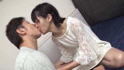 01 She Looks Clean And Simple, But She - upornia.com