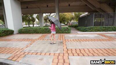 She And Money With Si Si Pesos - upornia.com