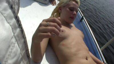 Sexy Model - porntry.com