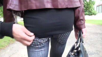 Sexy busty cougar Mendy is hungry for cock - xxxfiles.com - France