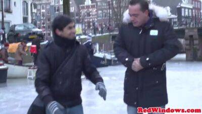 Curvy amsterdam hooker being doggystyled - veryfreeporn.com