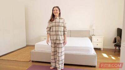 Cute As A Kitten - Simona Purr - upornia.com