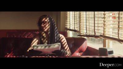 Chantal Danielle - Chantal - Pulp Friction With Chantal Danielle - upornia.com