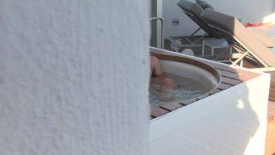 Hannah Brooks - porntry.com