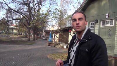 Easy Prey - upornia.com - Germany