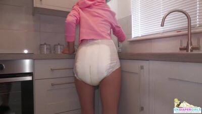 Changing Wet Diaper - hclips.com