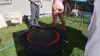 Outside Big Booty Trampoline Fuck! - hclips.com