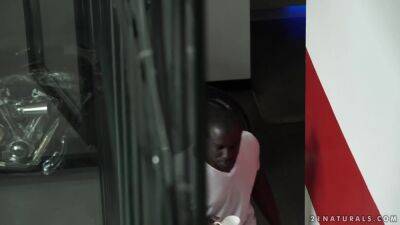 Zazie - Morning Kiss - upornia.com