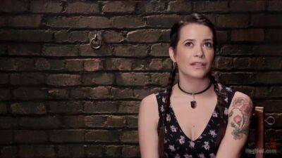 Hot Brunette In Orgasm Predicaments - upornia.com