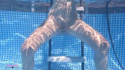Swimming In The Water - hclips.com