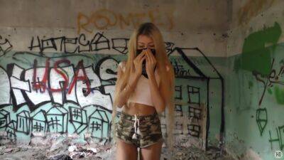 Jessi Masturbating In An Abandoned Building - upornia.com