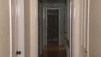 Its So Big! New Potential Roommate Catches Roomy Masturbating To Porn - upornia.com