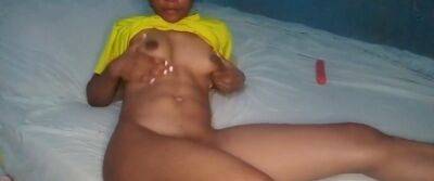 I Masturbates To Seduce Boyfriend Again - hclips.com