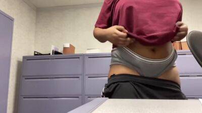 Risky Public Strip In Boss’ Office Jasz - hclips.com