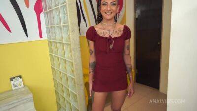 Caroleta Roots In Opens Her Backdoor First Time For A Big Dick - upornia.com