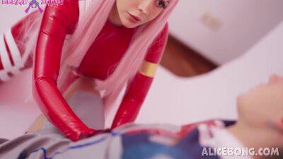 Alice - Alice Bong - Bitch In A Tight Suit Gets Pulled Hard On A Dick - upornia.com