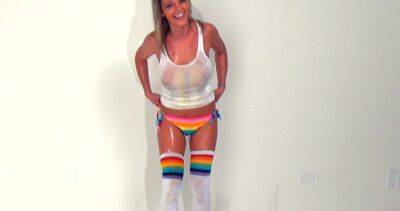 Bikini Twister - theyarehuge.com