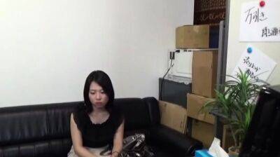 Amateur Asian Solo Fucking On Cam - drtuber.com - Japan