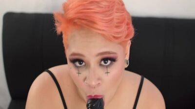 Me Pongo Bien Caliente Cuando Me Muestran Pollas Negras! 5 Min - hclips.com