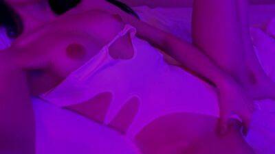 My Pussy Is So Wet And My Fingers Gave Her Pleasure - hclips.com