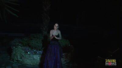 When Lord Macbeth Has An Orgy All The Busty Maidens In The - upornia.com