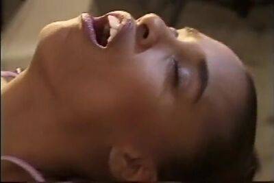 Chauffeur Secretly Fucks The Secretary Of His Boss - upornia.com - Usa