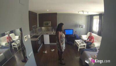 Cuban lady offers herself for 'cleaning services' to Jordi - xxxfiles.com - Spain - Cuba