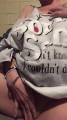 Fingering My Wet Pussy Until I Cum - upornia.com