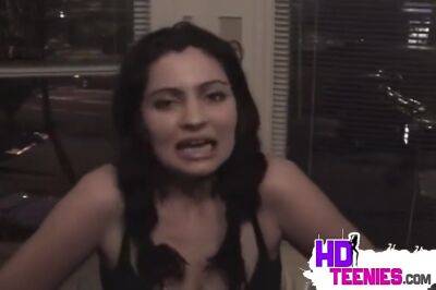 Sweet Babe Wear Panties And Bra Close Up - upornia.com