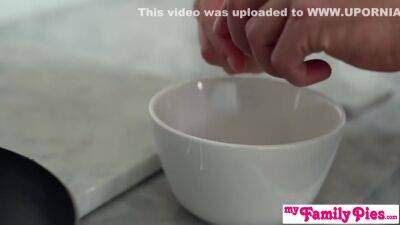 Minxx Marii - I Have To Have Coffee Or Sex In The Morning Its A Medical Condition Tells Her Stepbro - S27:e4 - upornia.com - Usa