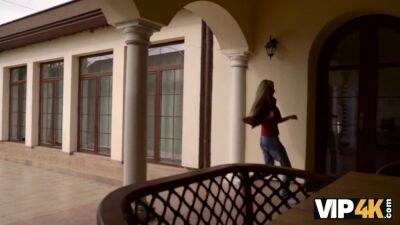 Angel - Dirty-minded daddy invites blonde angel Ellen Jess inside to have sex - sexu.com