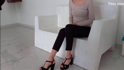 Jovencita Es Fol Da Por Su Nuevo Jefe En La Entrevista De Trabajo - upornia.com