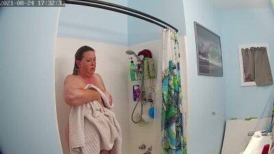 Bbw Mrs. Mae ahower peak - voyeurhit.com