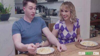 Lolly Dames - Lolly Dames And Maxie Mellow In Concept: Porn Spoof - upornia.com