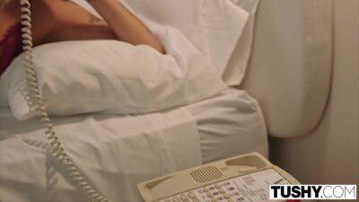 Gorgeous Vanessa The Most Powerful Dp Orgasm - upornia.com