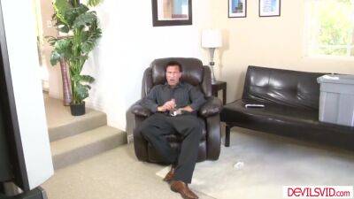 Stepdad Licks N Fucks Teen Stepdaughter 4 - upornia.com