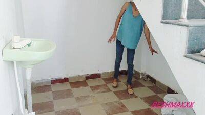 Ghar Me Sab Log The Fir Bhi Chudai Kar Hi Liye - upornia.com - India