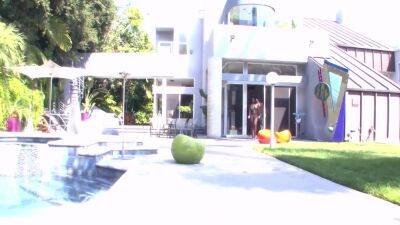 Big Black Racks Creampie With Aryana Starr - upornia.com