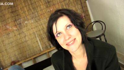 Finally Out Of The Friendzone! He Lost The Bet Now He Has To Fuck Her! - upornia.com - Britain