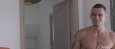 Catherine Knight - Hang On With Maxmilian Dior And Catherine Knight - upornia.com