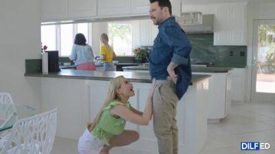 Blake Blossom - Blake Blossom - Dad Does The Sorority Slut - upornia.com