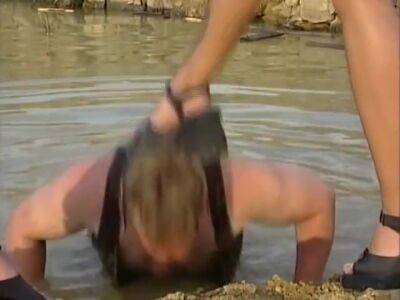 Ein Sommer Im Zeichen Von Pussy - Episode 4 - upornia.com