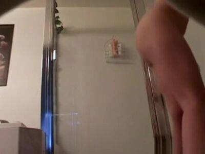 Cute Stepsister 19 Takes At Shower - upornia.com