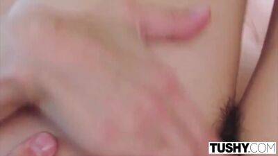 Gorgeous Anal-obsessed Hazel Seduces Her Boss 13 Min - upornia.com